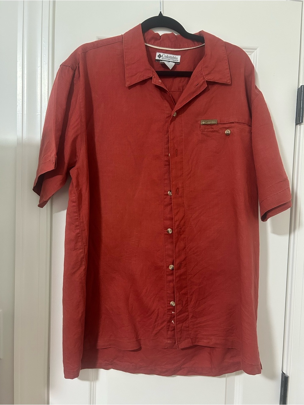 Columbia Men's Short-Sleeve Button-Up